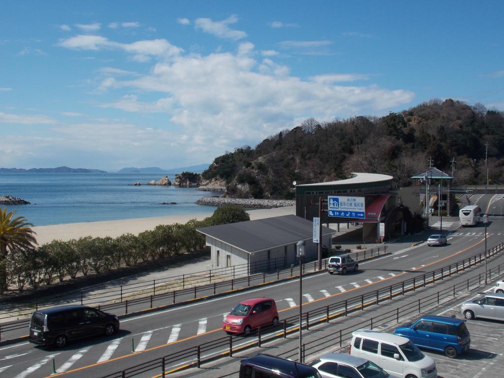 Hojo Suigun Youth Hostel Matsuyama  Exterior foto